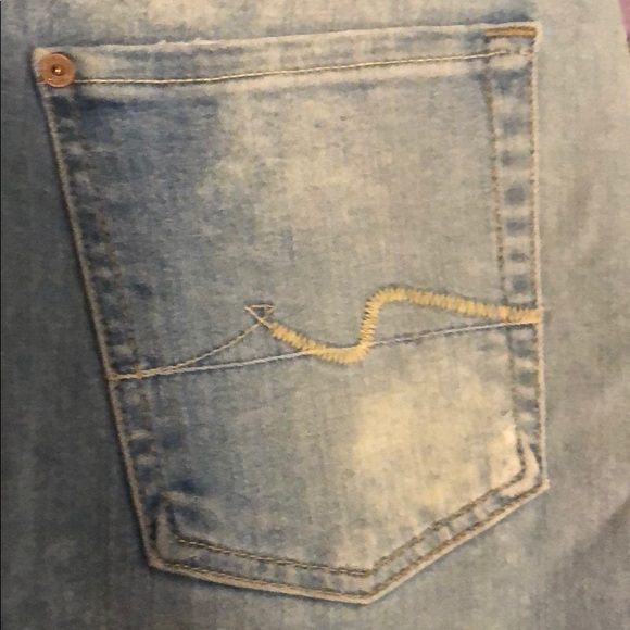 Ripped jeans - Picture 7 of 8